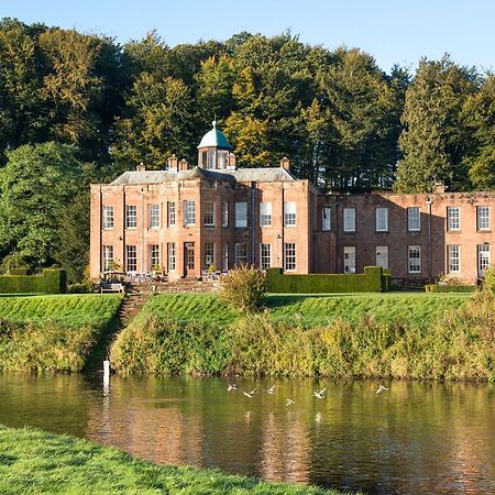 Warwick Hall Carlisle  Exteriör bild